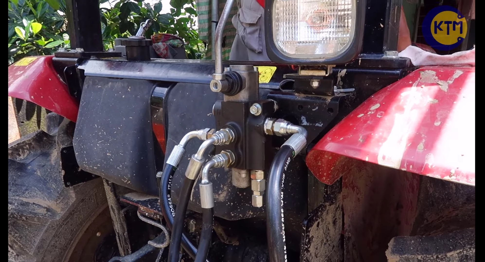 5 BƯỚC ĐƠN GIẢN ĐỂ LẮP BỘ THỦY LỰC MÁY KÉO YANMAR